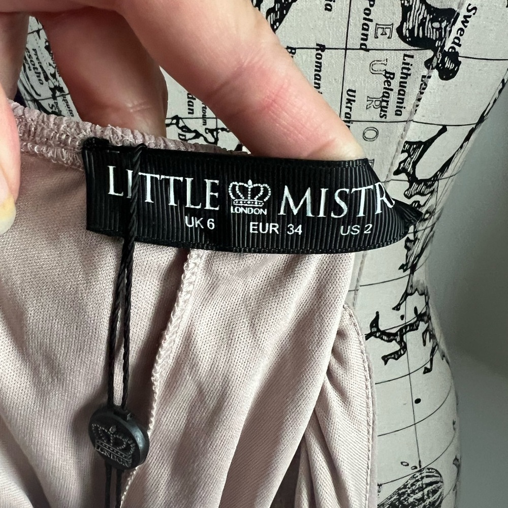 Little Mistress Sleeveless Sequin Top Dress NWT - Picture 10 of 12